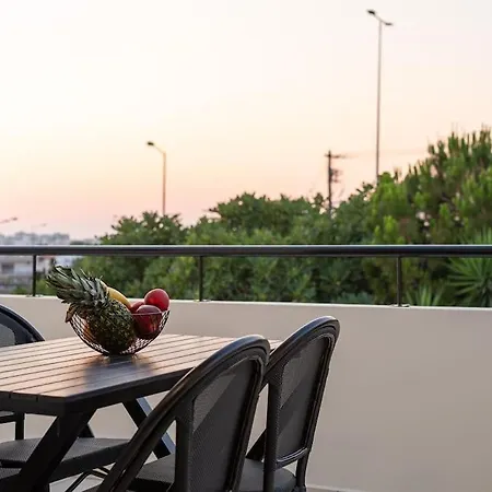 Family Friendly Luxury Apartment Nea Alikarnassos Exterior photo